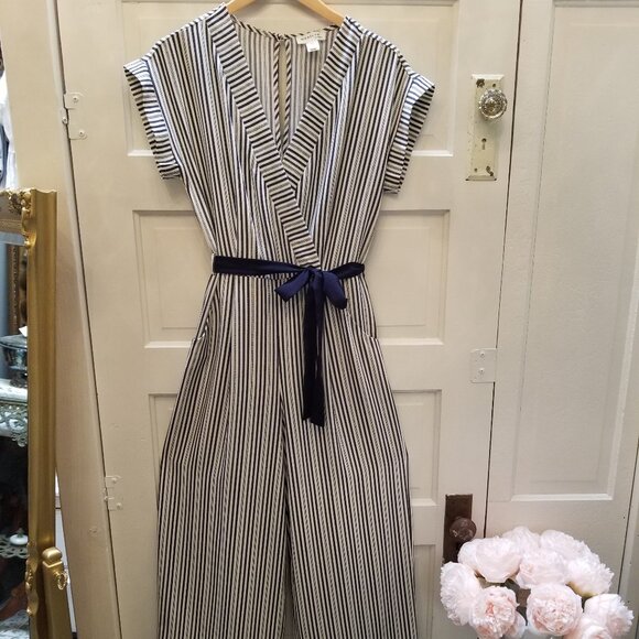 Monteau Navy Striped Short Sleeve Jumpsuit Romper w/Belt & Pockets * Size Large - Picture 1 of 8